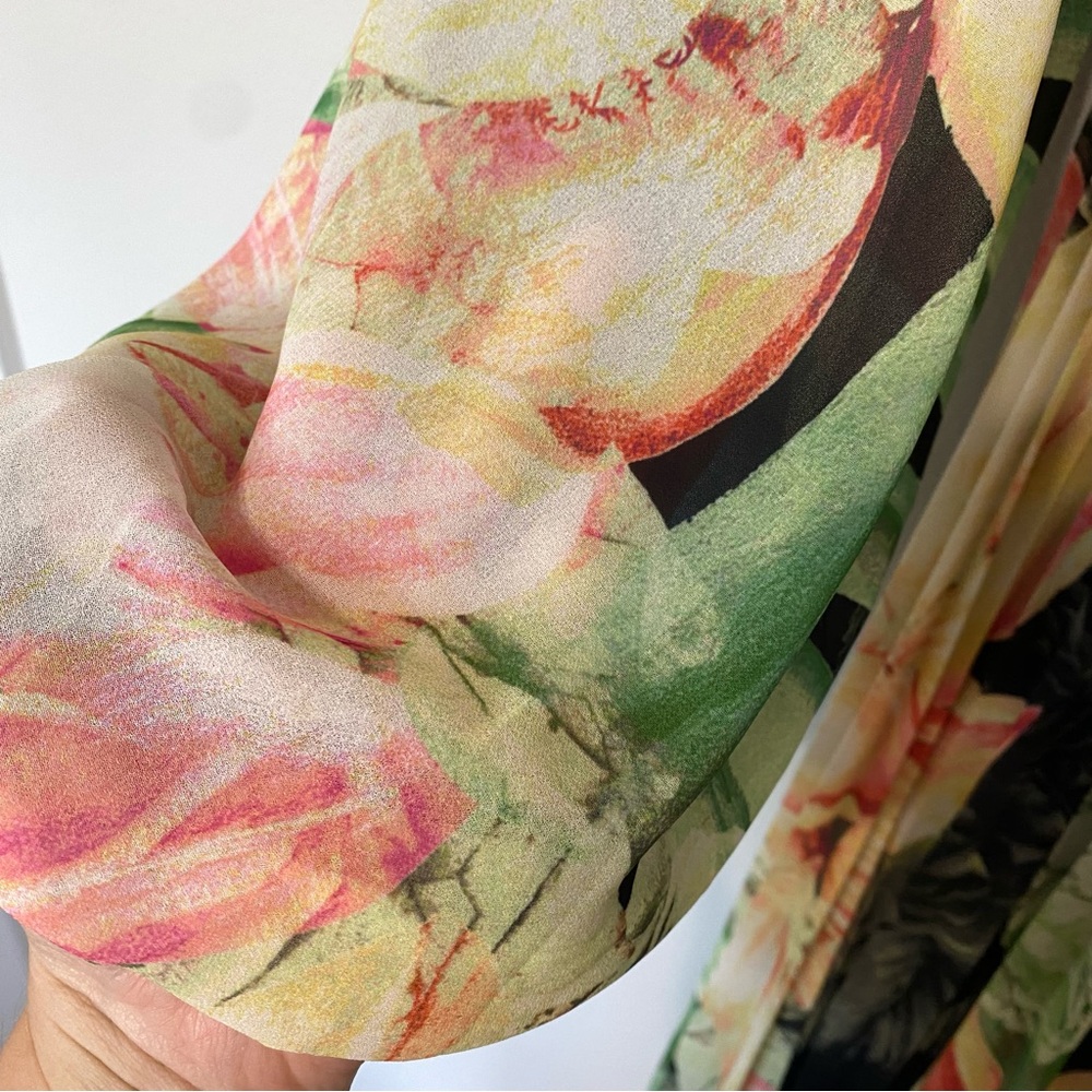 SIZE Medium | Flying Tomato Black and Pink Floral Long Sleeve Midi Dress - Picture 12 of 12